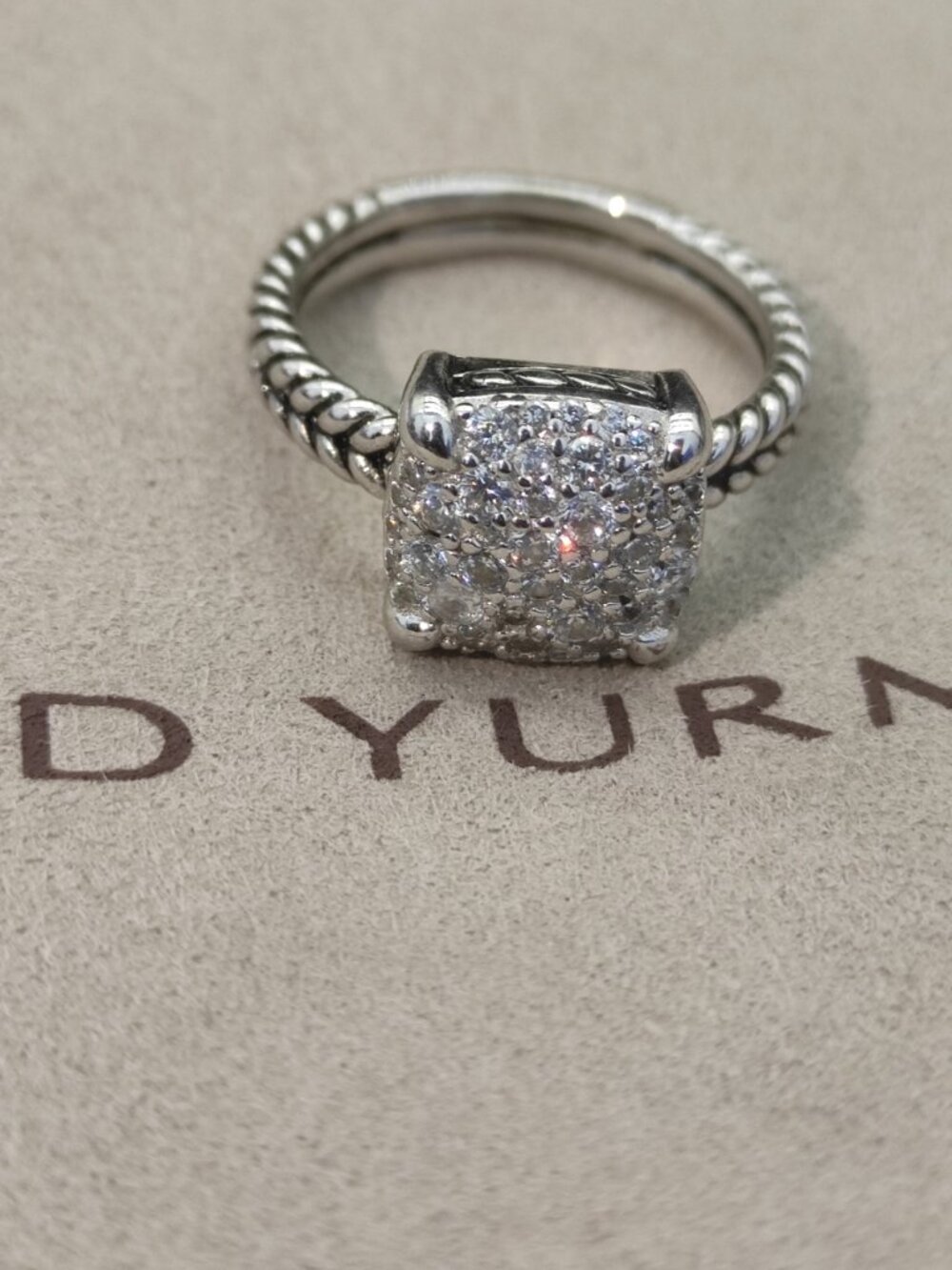 David Yurman 925 Silver Ring with Original Pouch